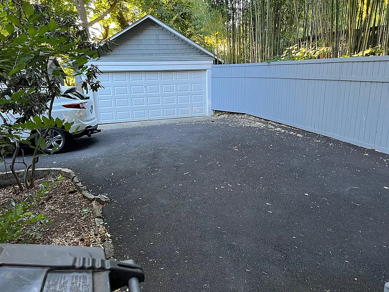 driveway to detached garage