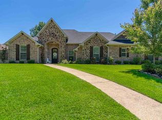 1500 Grand Cypress Dr, Longview, TX 75605