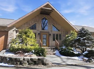 1511 W Hill Rd, Lincoln, VT 05443