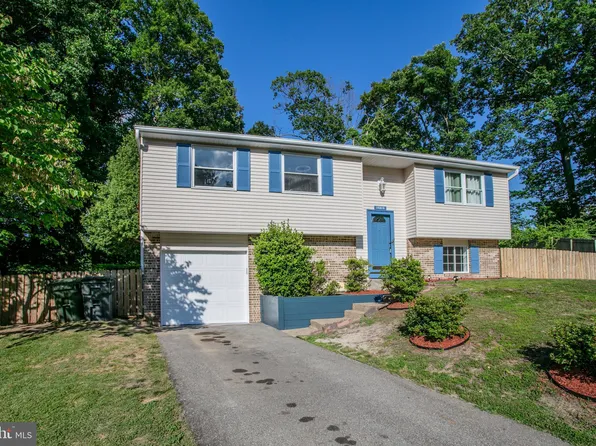16015 Normandy Ct, Woodbridge, VA 22191
