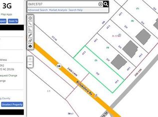 201 Centre St, Charlotte, NC 28216