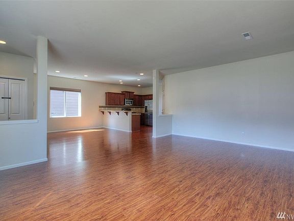 4th image of 4828 E Q St