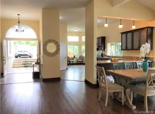 322 Puuikena Dr, Honolulu, HI 96821