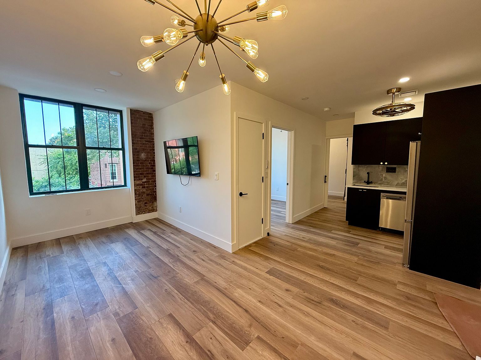 16 Howard Ave APT 4B, Brooklyn, NY 11221 | Zillow