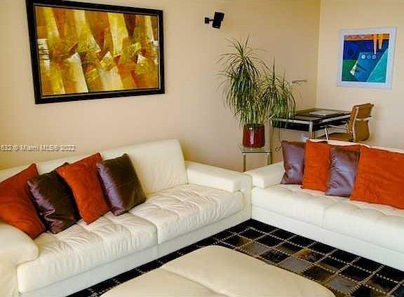 2nd image of 50 Biscayne Blvd APT 4305