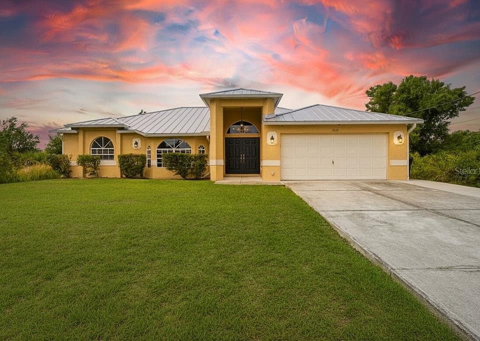 1st image of 2637 COURTLAND AVENUE
