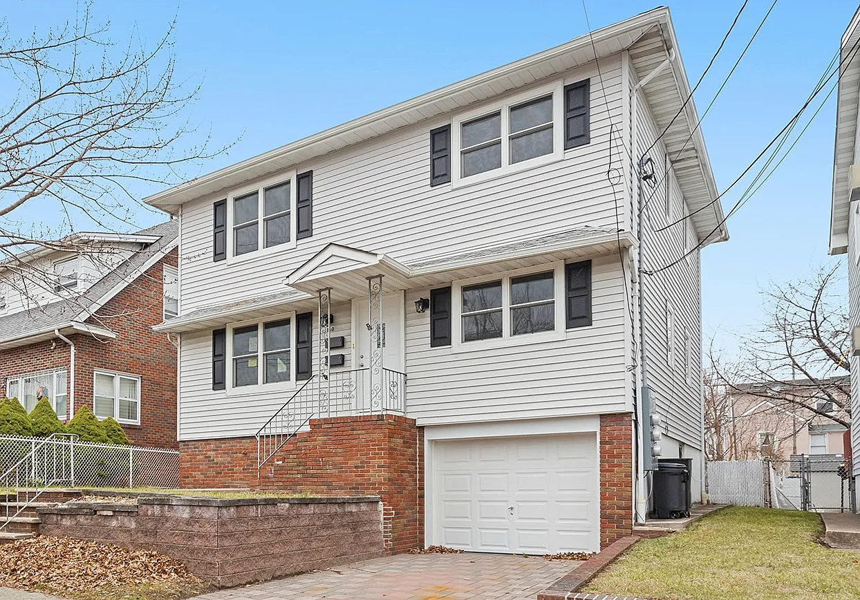 2 bed, $2,800 — Photo 1