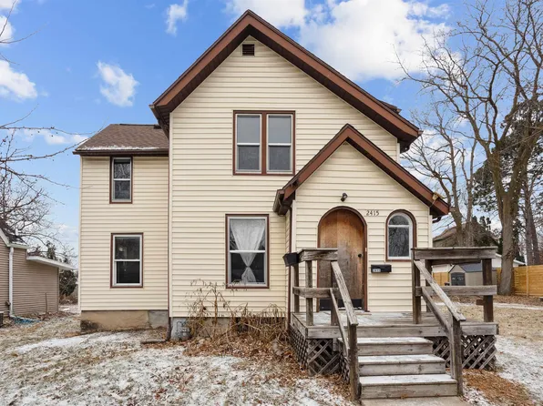 2415 Franklin St, Cedar Falls, IA 50613