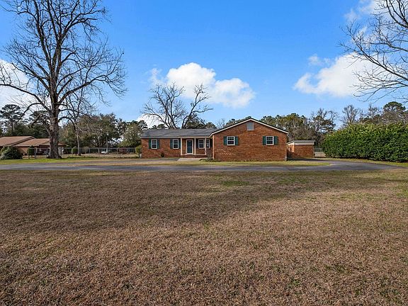 2nd image of 9949 Florida Georgia Hwy