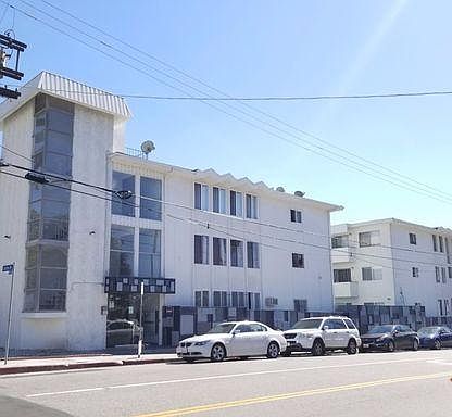 1st image of 1600 N Bronson Ave APT 34