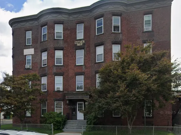805 Chicopee Street, 805 Chicopee St #3C, Chicopee, MA 01013
