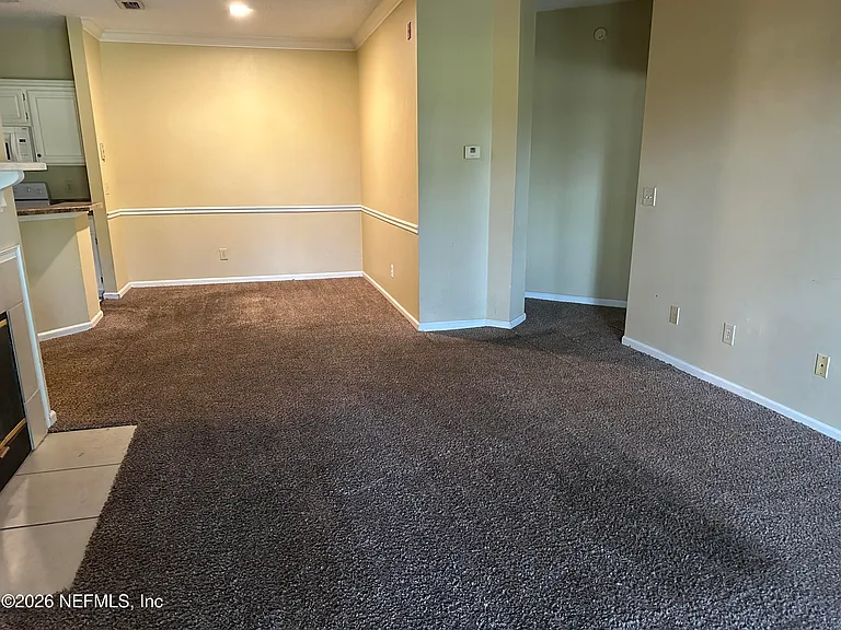 10000 Gate Pkwy N #123 — Photo 3