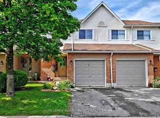 304 Maciver Blvd, Newmarket, ON L3X 1Y4