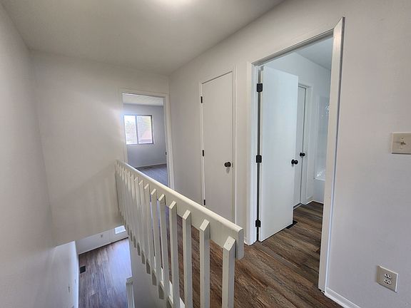 4th image of 1345 Orchard Park Dr