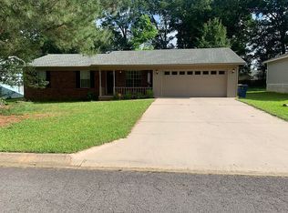 15 Bent Tree Dr, Cabot, AR 72023