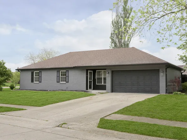 3609 Country Walk Dr, Indianapolis, IN 46227
