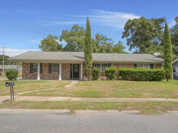 2401 Palmer Dr, Gulfport, MS 39507