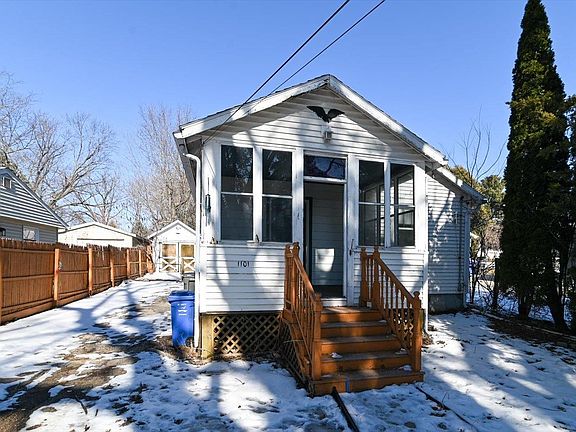 2nd image of 1101 Birch Haven Cir