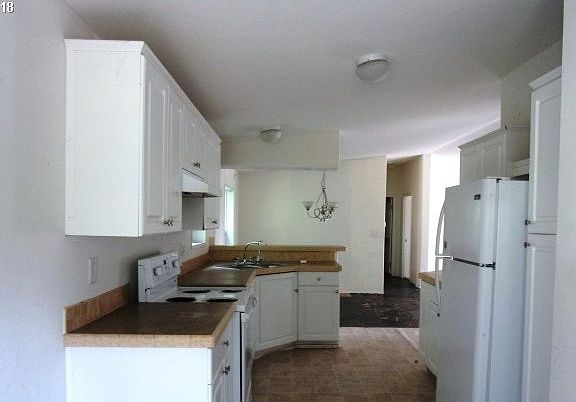 4th image of 316 W 11th St