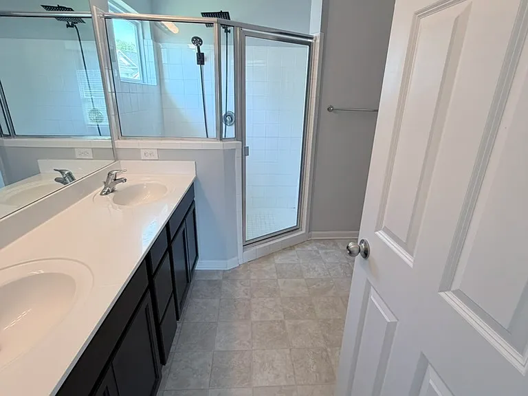 1018 Autumn Crest Ln — Photo 10