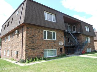 2120 N Washington St APT 7, Bismarck, ND 58501
