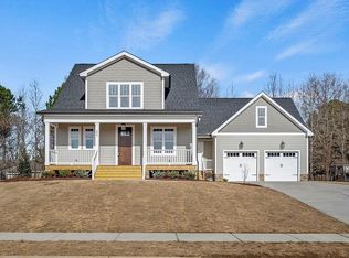 200 Lambert Ln, Fuquay Varina, NC 27526