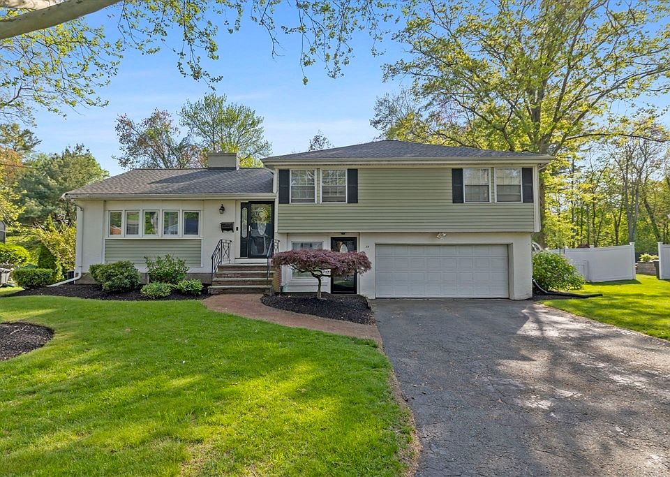 1st image of 75 Perry Ave
