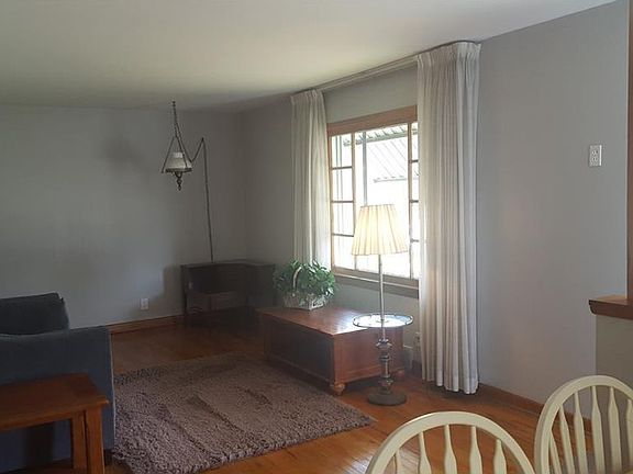 2nd image of 99 Selden Ave