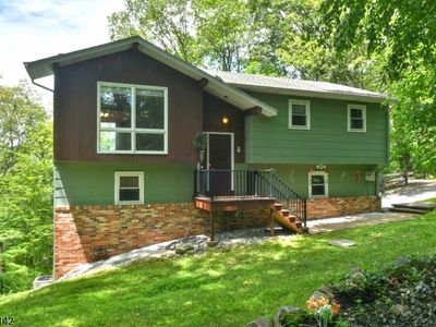 241 Buena Vista Dr, Ringwood, NJ, 07456