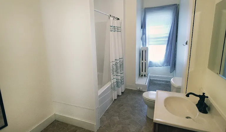 1806 John Ave — Photo 7