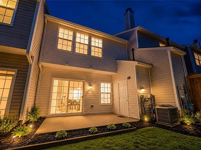 1745 Kilmington Ct — Photo 27