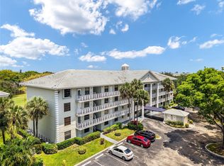 1709 Whitehall Dr APT 306, Davie, FL 33324