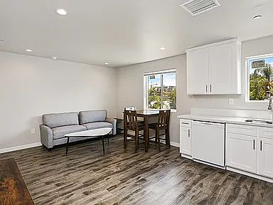3rd image of 1207-12075 W 37th Dr #6