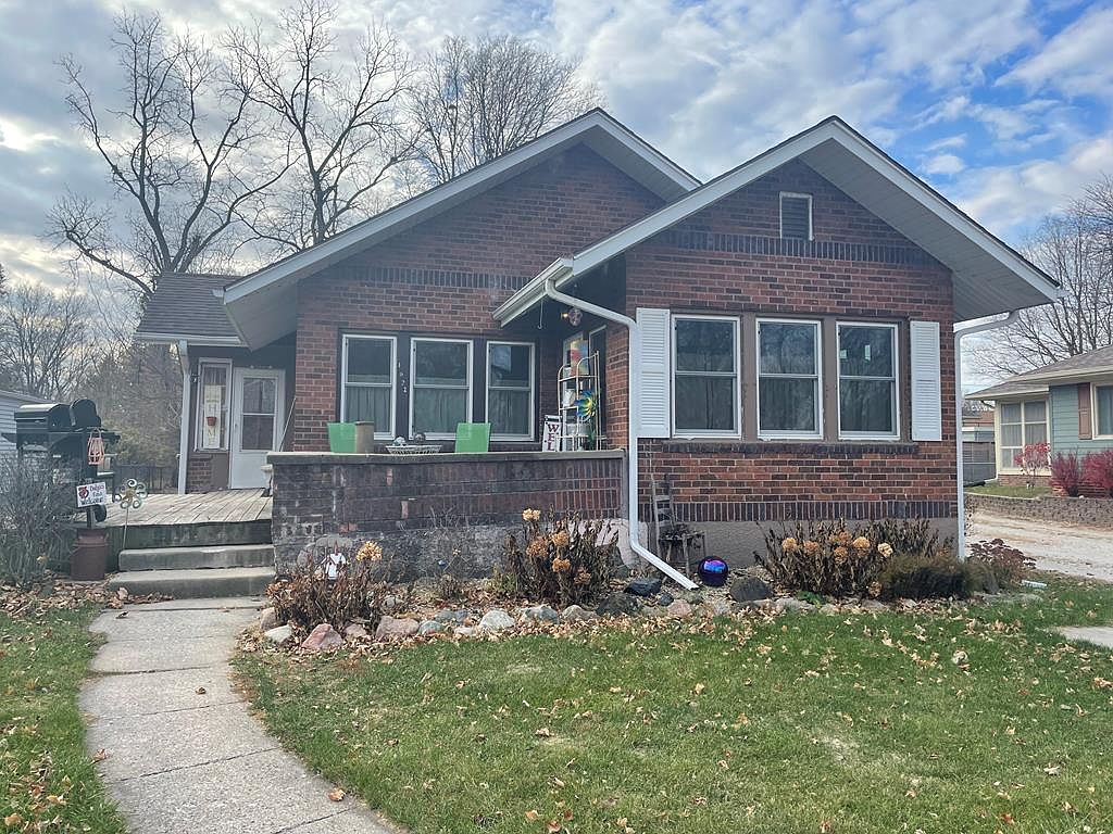 1671 Elmhurst Ave, Fort Dodge, IA 50501 Zillow