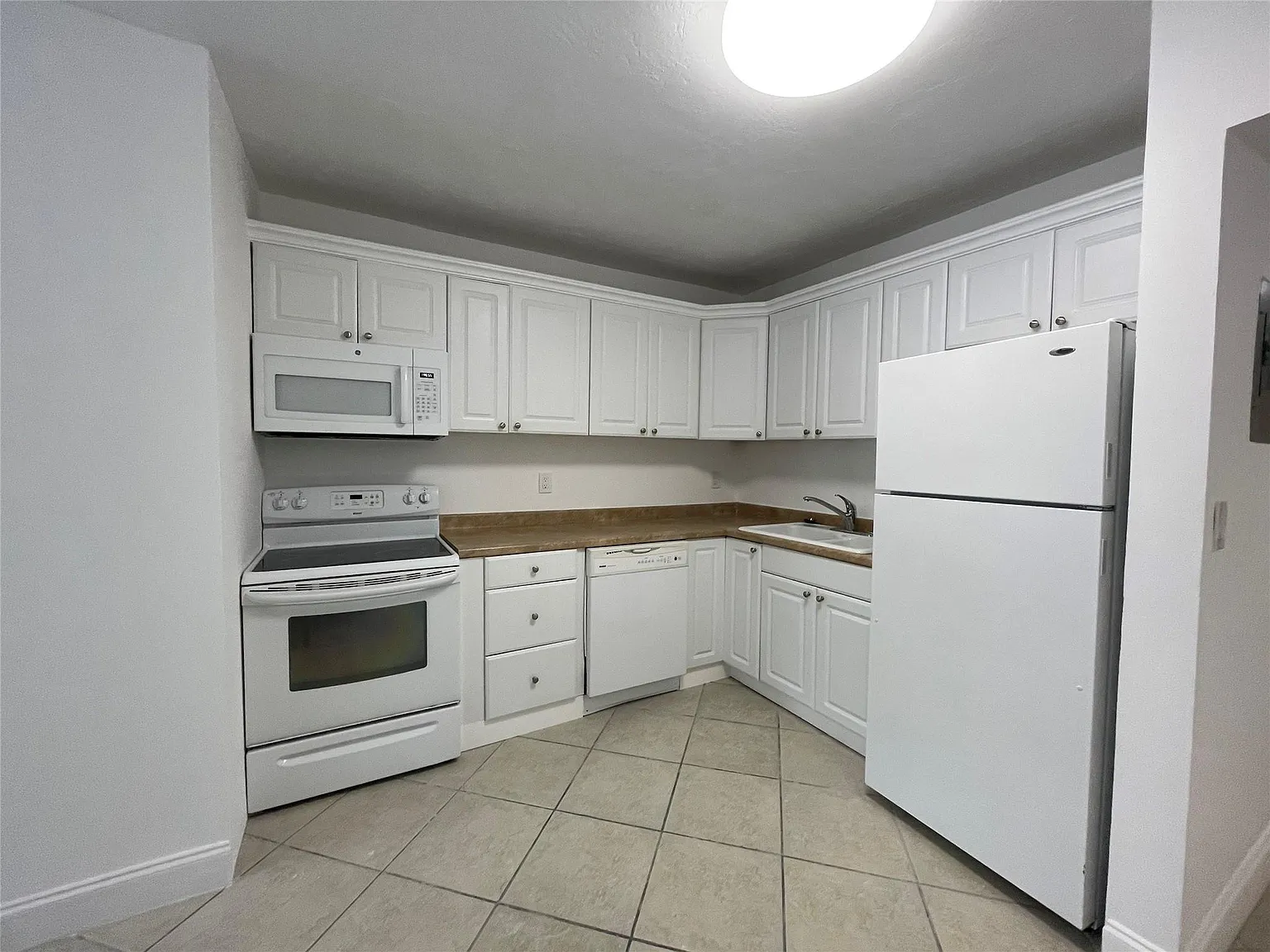 Solo Flats — Photo 4