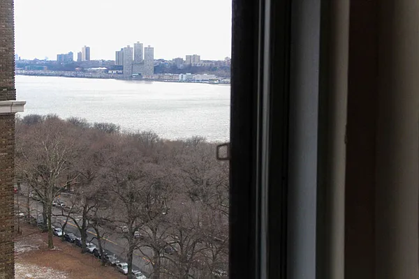 Sold by Olga Fisher Signature Homes | media 23