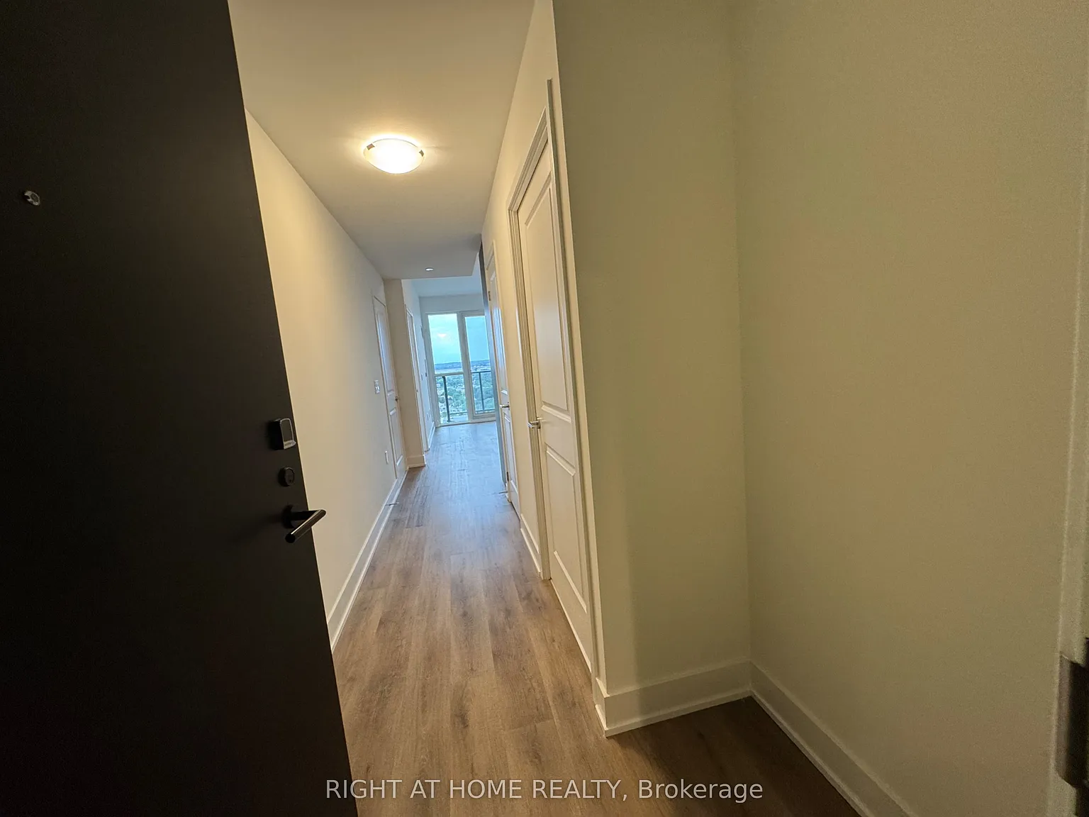 1 bed, $2,000 — Photo 3
