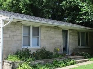 2420 S Broadview Dr, Bloomington, IN