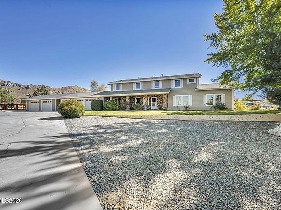 4th image of 4133 Conte Dr