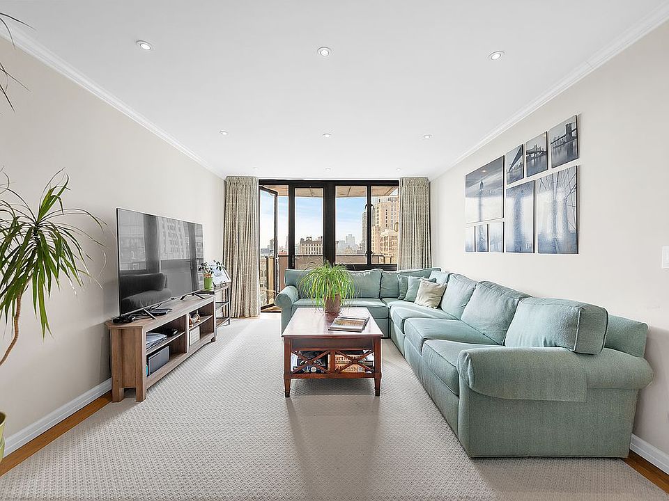 1st image of 407 Park Ave S #Pha
