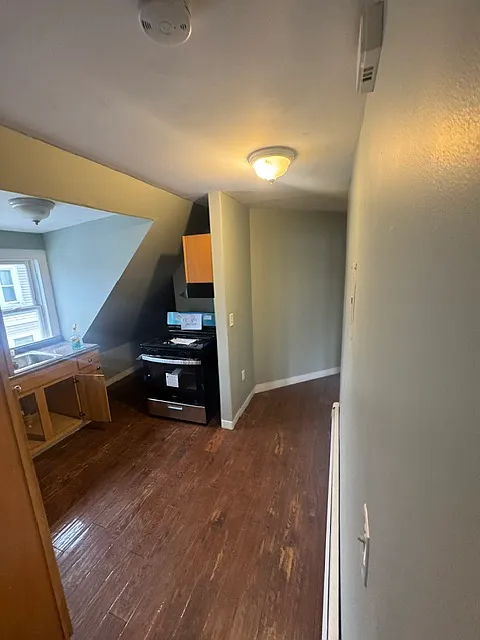 4 bed, $3,744 — Photo 4