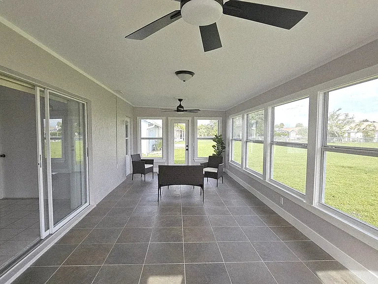 Florida room
