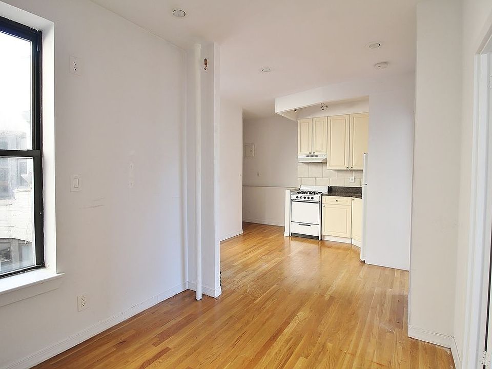 1st image of 37 1/2 Saint Marks Pl #1E
