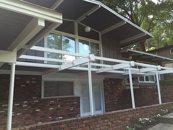 3rd image of 3266 Lynnray Dr
