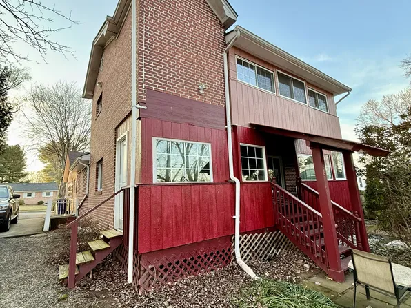 316 Valley View Ave SW #1, Leesburg, VA 20175