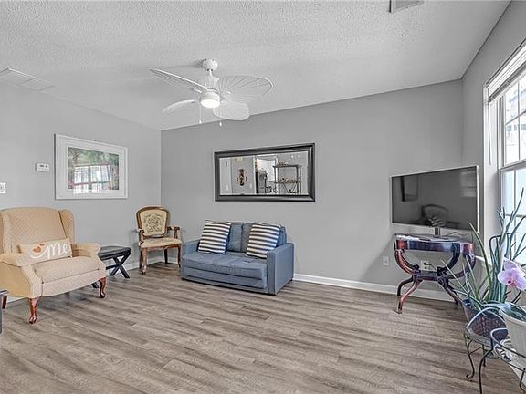 5th image of 6722 Gallant Ct SE