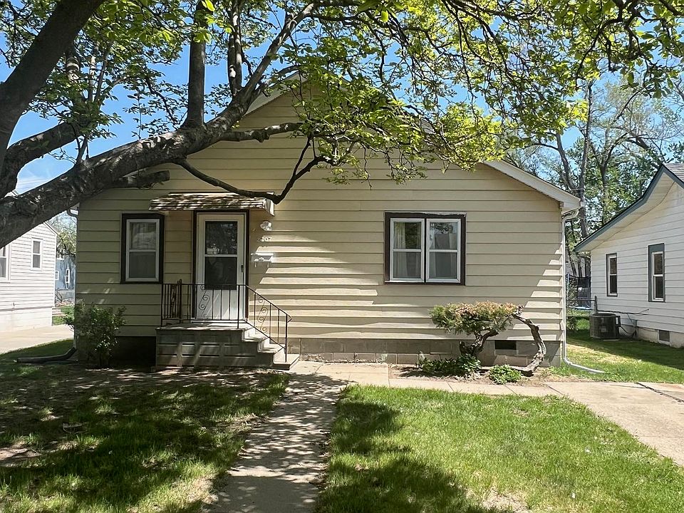 1st image of 2707 Calhoun St