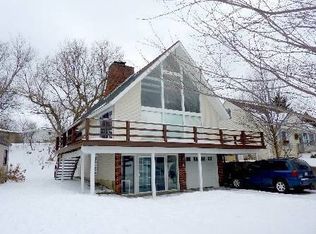 2012 Tremont Blvd NW, Grand Rapids, MI 49504