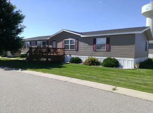 2119 Elaine Ln, North Mankato, MN 56003