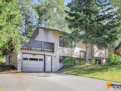 2441 Chandalar Dr, Anchorage, AK, 99504